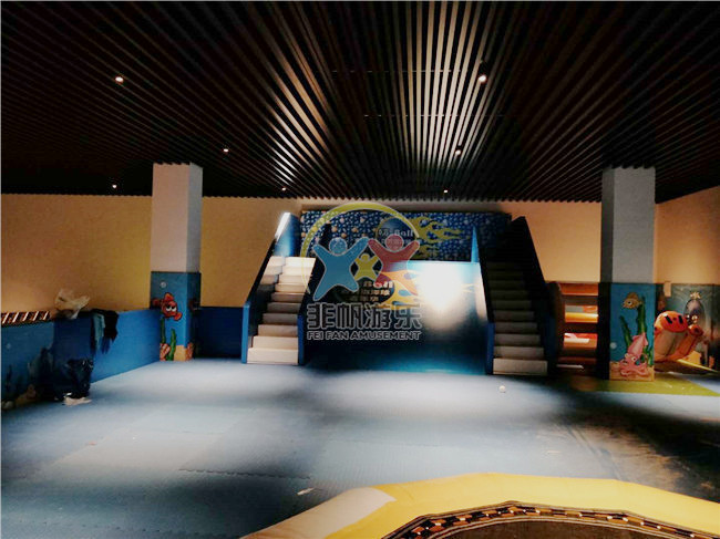 三亞市海棠區林旺鎮兒童淘氣堡系列(圖2) 三亞市海棠區林旺鎮青田居委會村